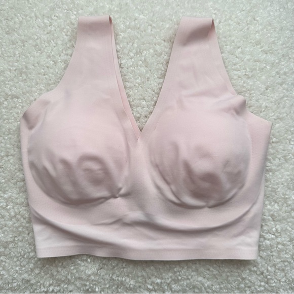 True & Co Peony Pink Bralette Bra - Picture 2 of 4